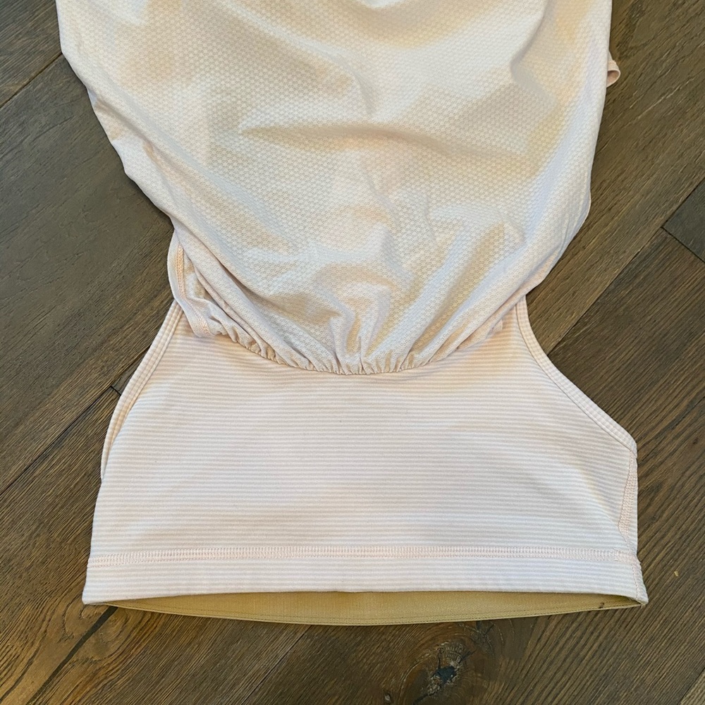 Lululemon Top - Picture 10 of 13